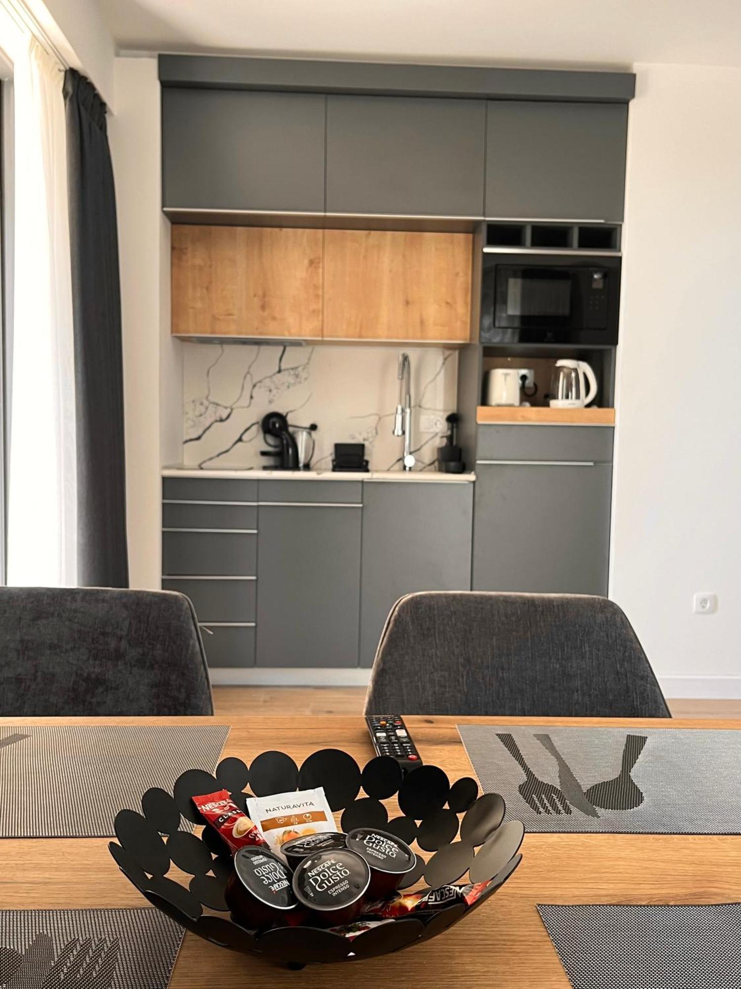 Appartement Мamma Mia Аpartments à Budva Extérieur photo